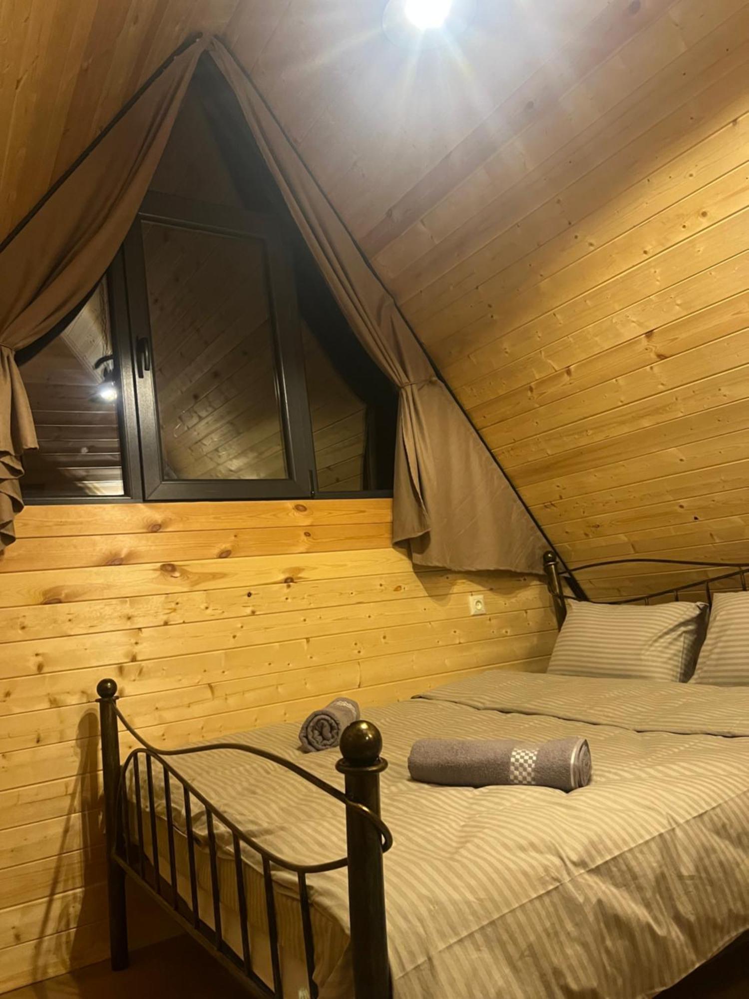 Cozy Home Kazbegi Stepantsminda Exterior foto