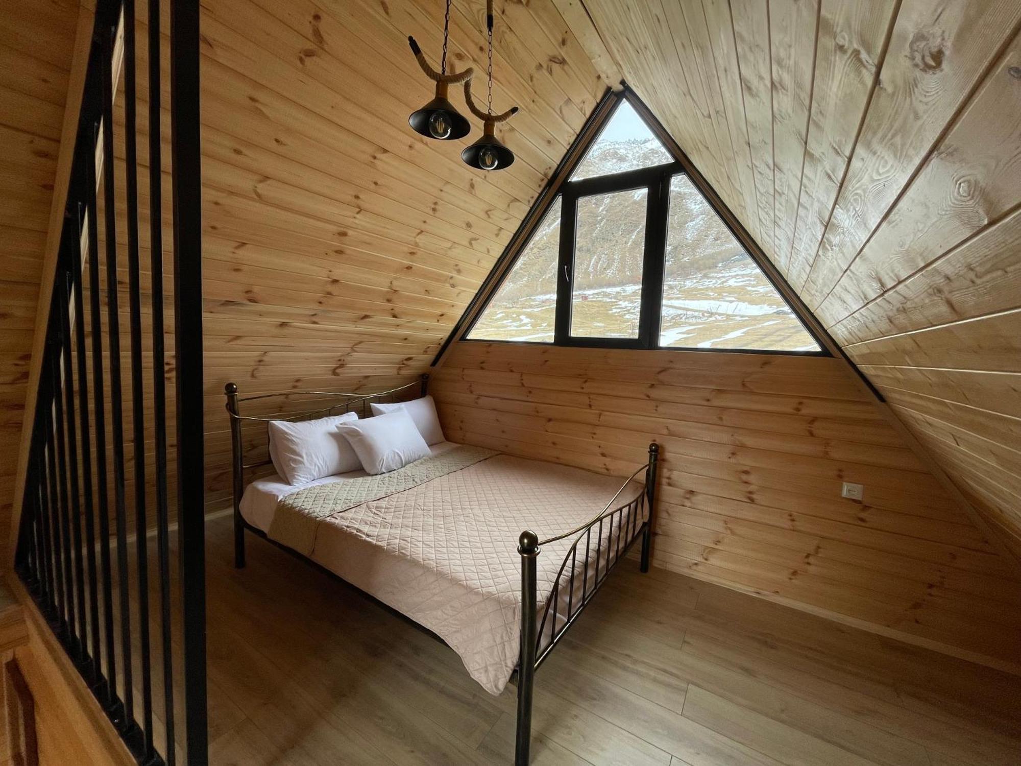 Cozy Home Kazbegi Stepantsminda Exterior foto