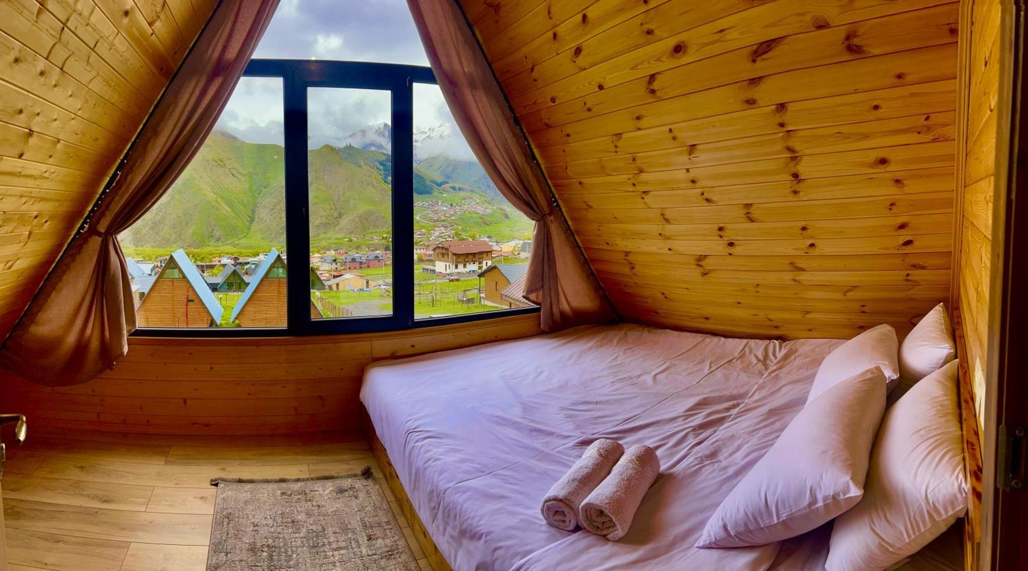 Cozy Home Kazbegi Stepantsminda Exterior foto